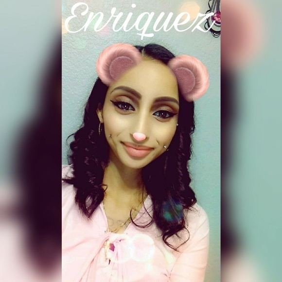 Meet your Posher, Victoria - Picture 1 of 1